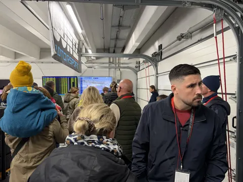 Glanzbox Warmup 2026 – Bild 117